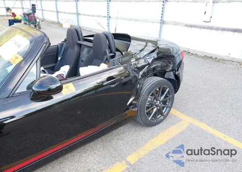 2014 Mazda Mx-5 Miata Club из США, поврежденный, VIN JM1NC2MF1E0237045